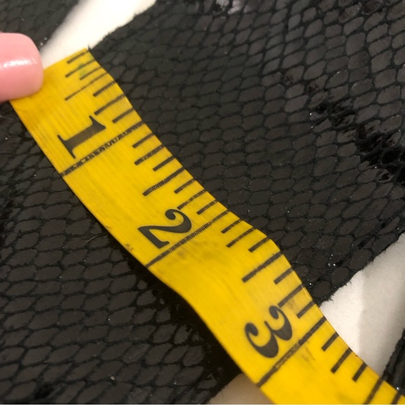 Rhinestone Buckle Cloth Belt - Picture 9 of 12